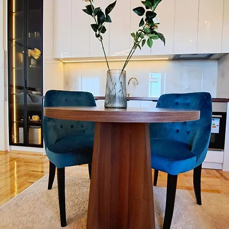 Jacuzzi Life Σουμπότικα